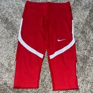 Nike Crop Leggings